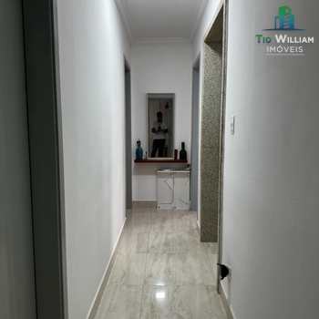 Apartamento em Praia Grande, bairro Guilhermina
