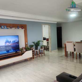 Apartamento em Praia Grande, bairro Guilhermina