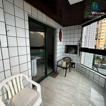 Apartamento em Praia Grande, bairro Guilhermina