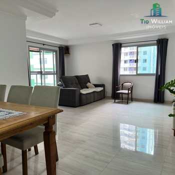 Apartamento em Praia Grande, bairro Guilhermina