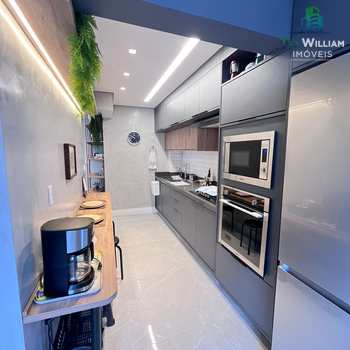 Apartamento em Praia Grande, bairro Canto do Forte