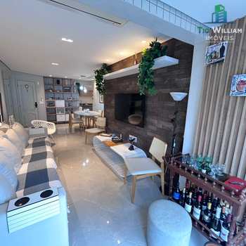 Apartamento em Praia Grande, bairro Canto do Forte