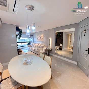 Apartamento em Praia Grande, bairro Canto do Forte
