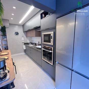 Apartamento em Praia Grande, bairro Canto do Forte