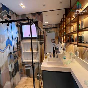 Apartamento em Praia Grande, bairro Canto do Forte