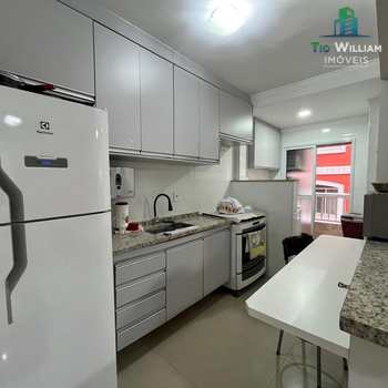 Apartamento em Praia Grande, bairro Aviação