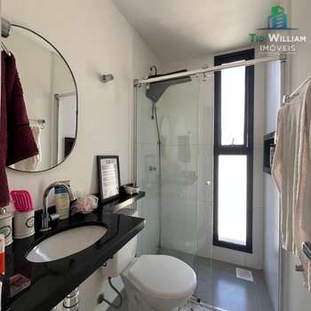 Apartamento em Praia Grande, bairro Canto do Forte