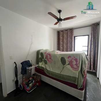 Apartamento em Praia Grande, bairro Boqueirão