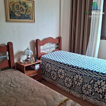 Apartamento em Praia Grande, bairro Canto do Forte