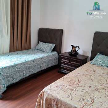 Apartamento em Praia Grande, bairro Canto do Forte