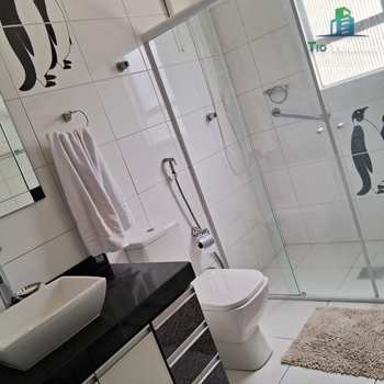 Apartamento em Praia Grande, bairro Canto do Forte