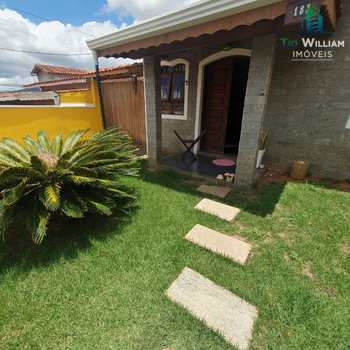 Casa em Bragança Paulista, bairro Jardim São Lourenço