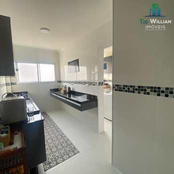 Apartamento em Praia Grande, bairro Canto do Forte