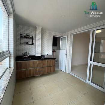 Apartamento em Praia Grande, bairro Boqueirão