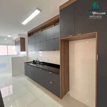 Apartamento em Praia Grande, bairro Boqueirão
