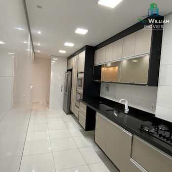 Apartamento em Praia Grande, bairro Boqueirão
