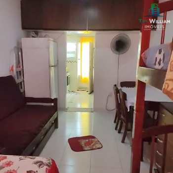 Kitnet em Praia Grande, bairro Mirim