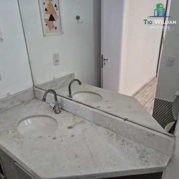 Casa Comercial em Praia Grande, bairro Tupi