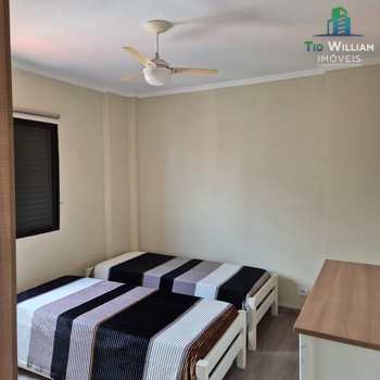 Apartamento em Praia Grande, bairro Tupi