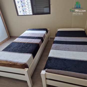 Apartamento em Praia Grande, bairro Tupi