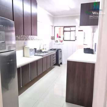 Apartamento em Praia Grande, bairro Tupi