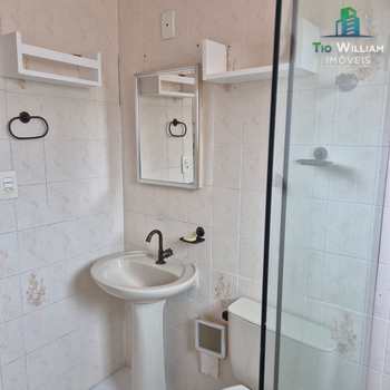 Apartamento em Praia Grande, bairro Tupi
