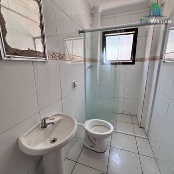 Apartamento em Praia Grande, bairro Aviação