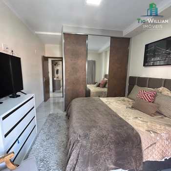 Apartamento em Praia Grande, bairro Tupi