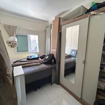 Apartamento em Praia Grande, bairro Tupi