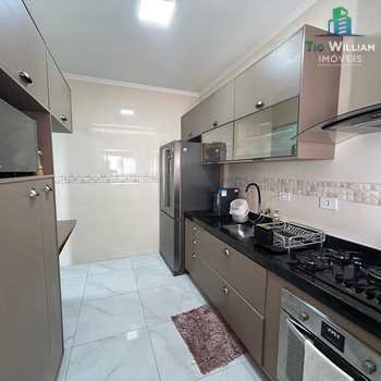 Apartamento em Praia Grande, bairro Tupi