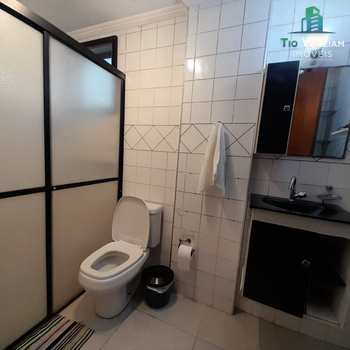 Apartamento em Praia Grande, bairro Guilhermina