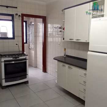 Apartamento em Praia Grande, bairro Guilhermina
