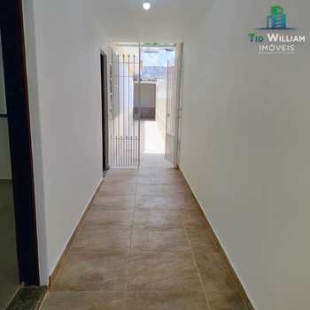 Casa em Praia Grande, bairro Caiçara