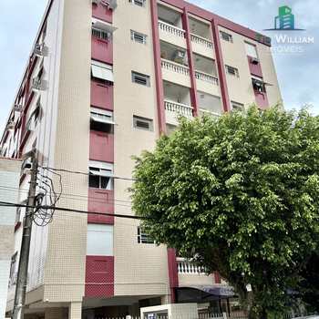 Apartamento em Praia Grande, bairro Canto do Forte