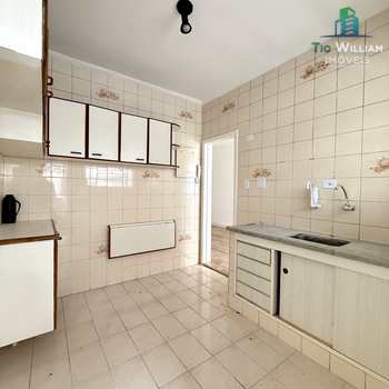 Apartamento em Praia Grande, bairro Canto do Forte