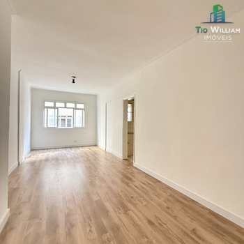 Apartamento em Praia Grande, bairro Canto do Forte