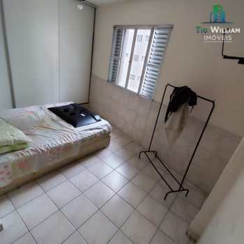 Apartamento em Praia Grande, bairro Guilhermina