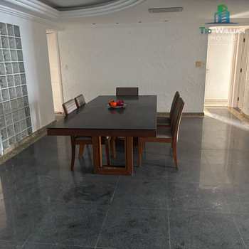 Apartamento em Praia Grande, bairro Canto do Forte