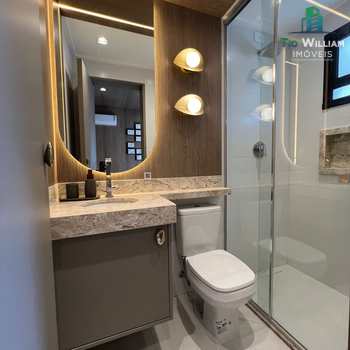 Apartamento em Praia Grande, bairro Canto do Forte