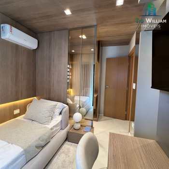 Apartamento em Praia Grande, bairro Canto do Forte