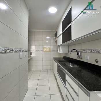 Apartamento em Praia Grande, bairro Tupi