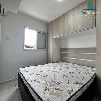 Apartamento em Praia Grande, bairro Tupi
