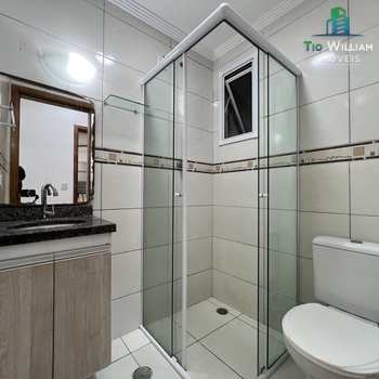 Apartamento em Praia Grande, bairro Tupi