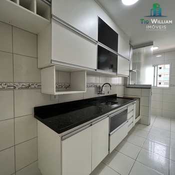Apartamento em Praia Grande, bairro Tupi