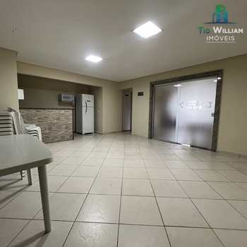 Apartamento em Praia Grande, bairro Tupi