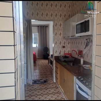 Kitnet em Praia Grande, bairro Boqueirão