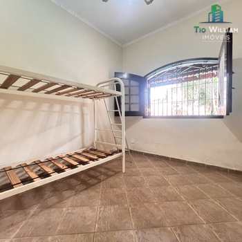 Sobrado em Praia Grande, bairro Flórida