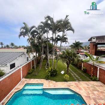 Sobrado em Praia Grande, bairro Flórida