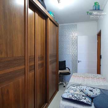 Apartamento em Praia Grande, bairro Caiçara