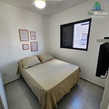 Apartamento em Praia Grande, bairro Boqueirão